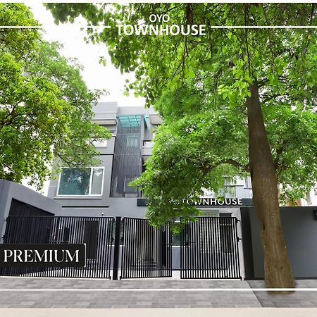 Oyo Townhouse 120 Shushant Lok Gurgaon Esterno foto