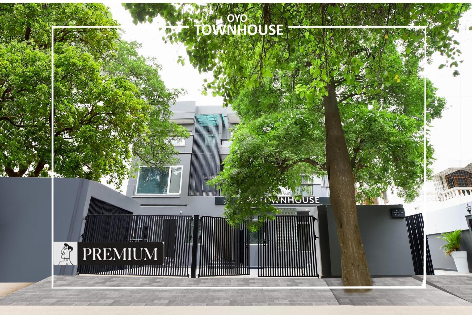 Oyo Townhouse 120 Shushant Lok Gurgaon Esterno foto